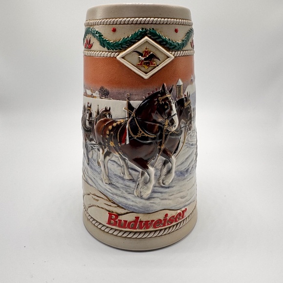 1996 Budweiser Holiday Stein American Homestead Collectible Beer Mug Clydesdales - Picture 1 of 7